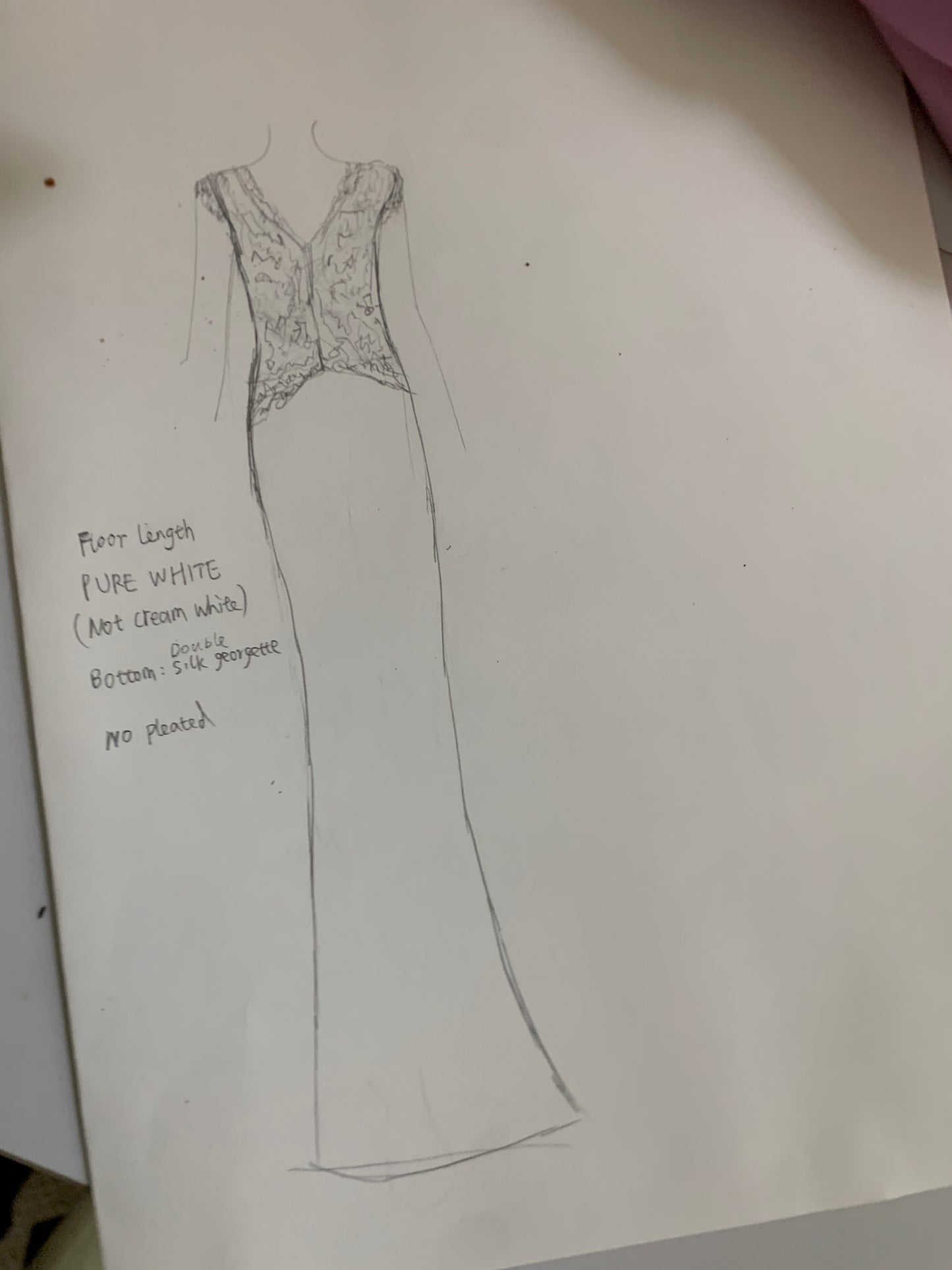 Vestido de seda con encaje a medida