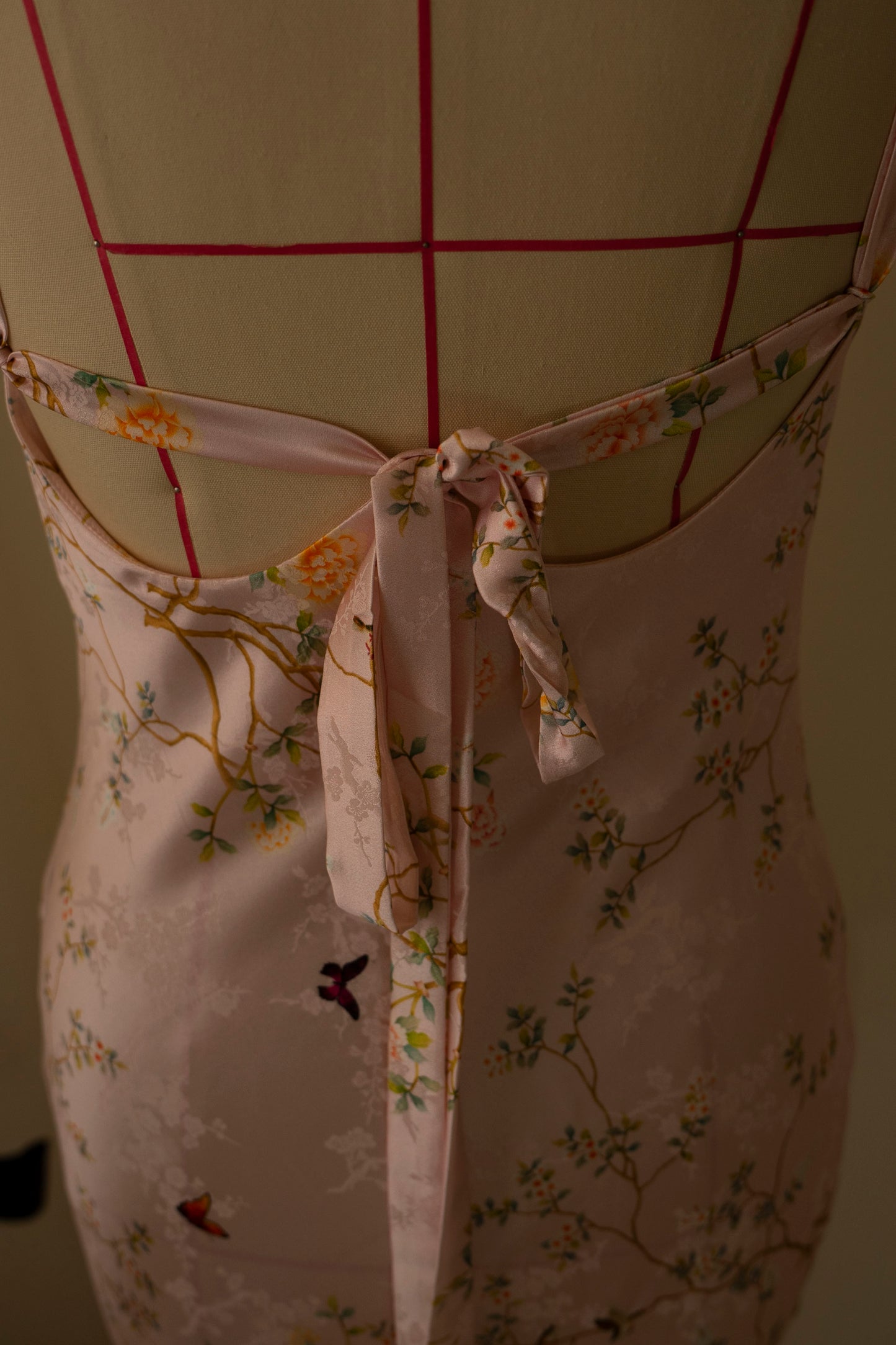 Vestido con cordones de jacquard de bambú personalizado para Gabrielle