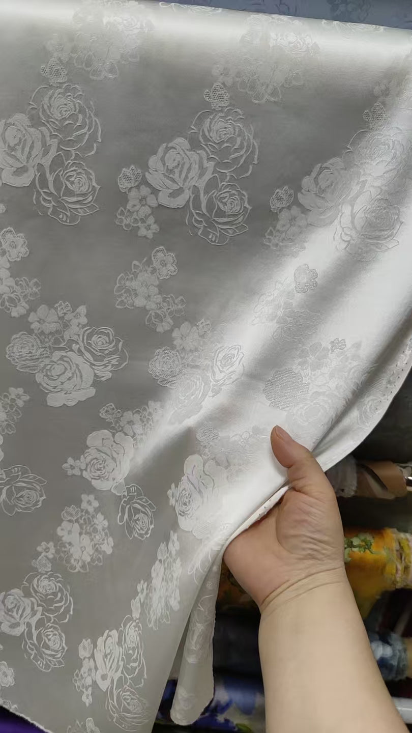 Vestido con cordones de jacquard de bambú personalizado para Gabrielle