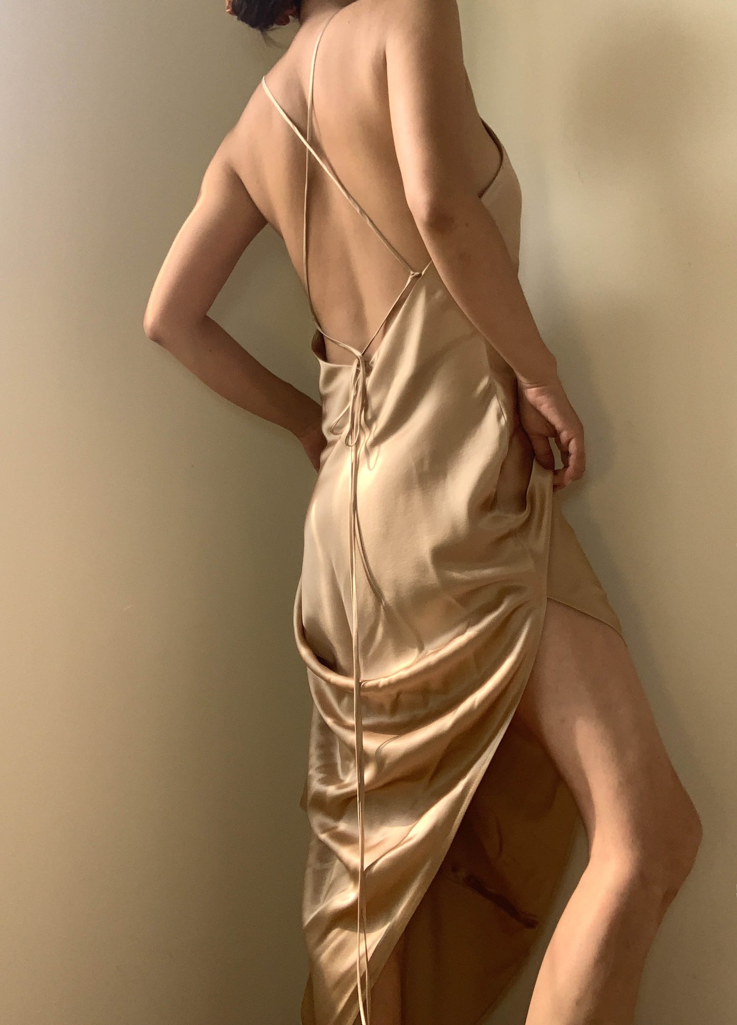 Vestido lencero de cristal azul oscuro
