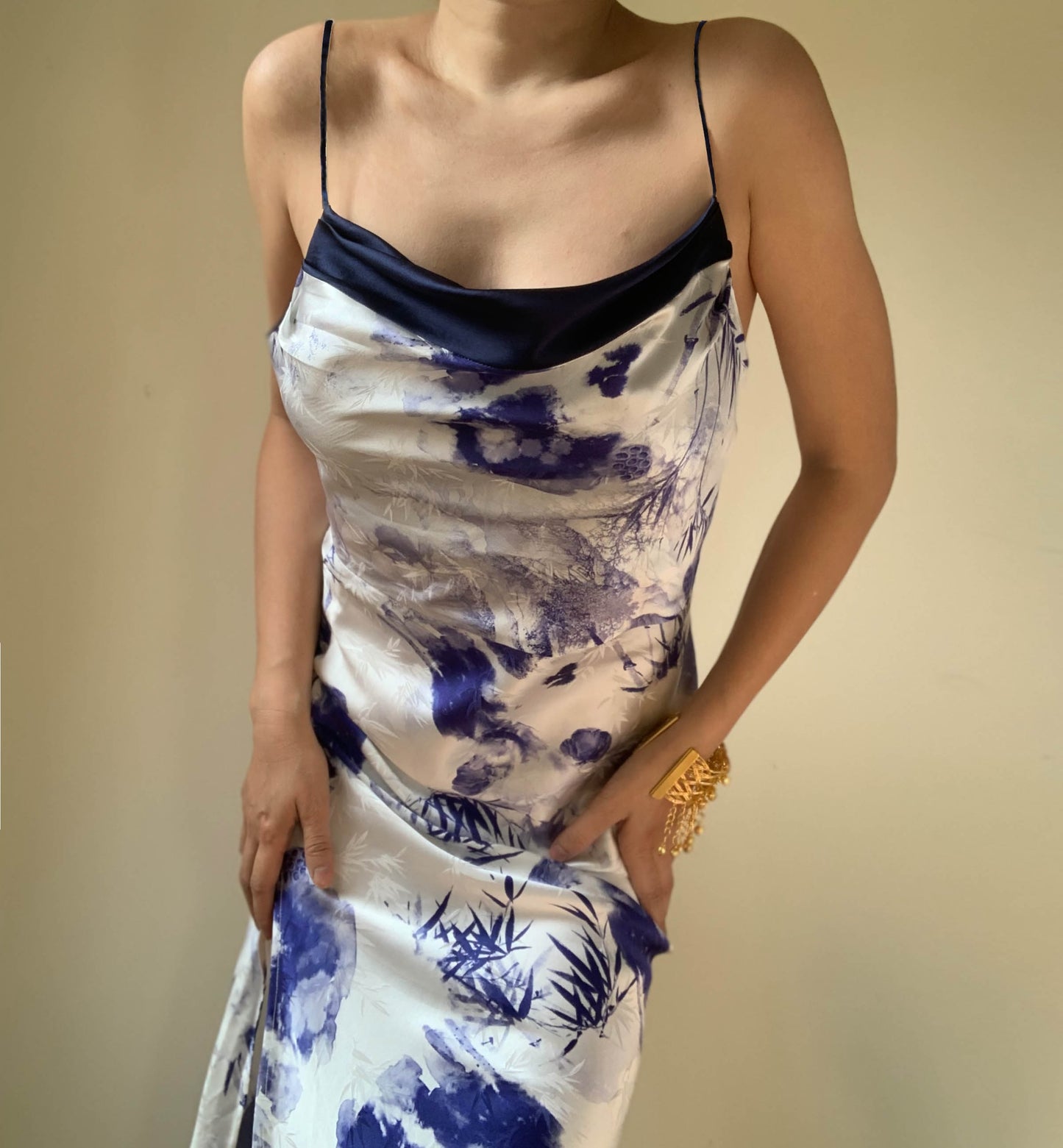 Vestido de seda Rhiannon Ink Bamboo