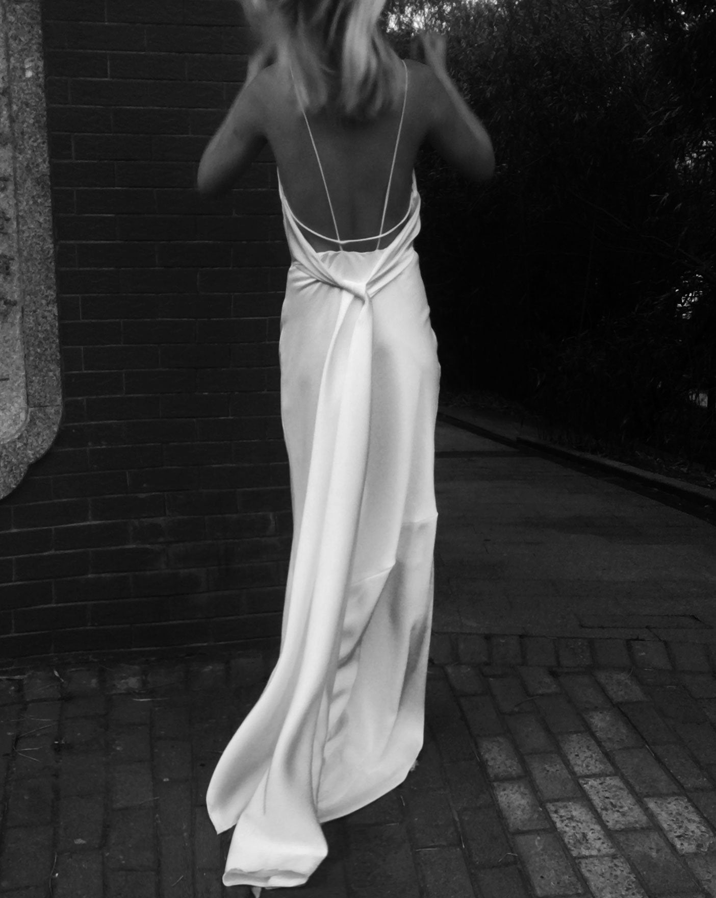 Custom Aiza dress with Rhiannon bust pattern. - Studio Alashanghai Silk